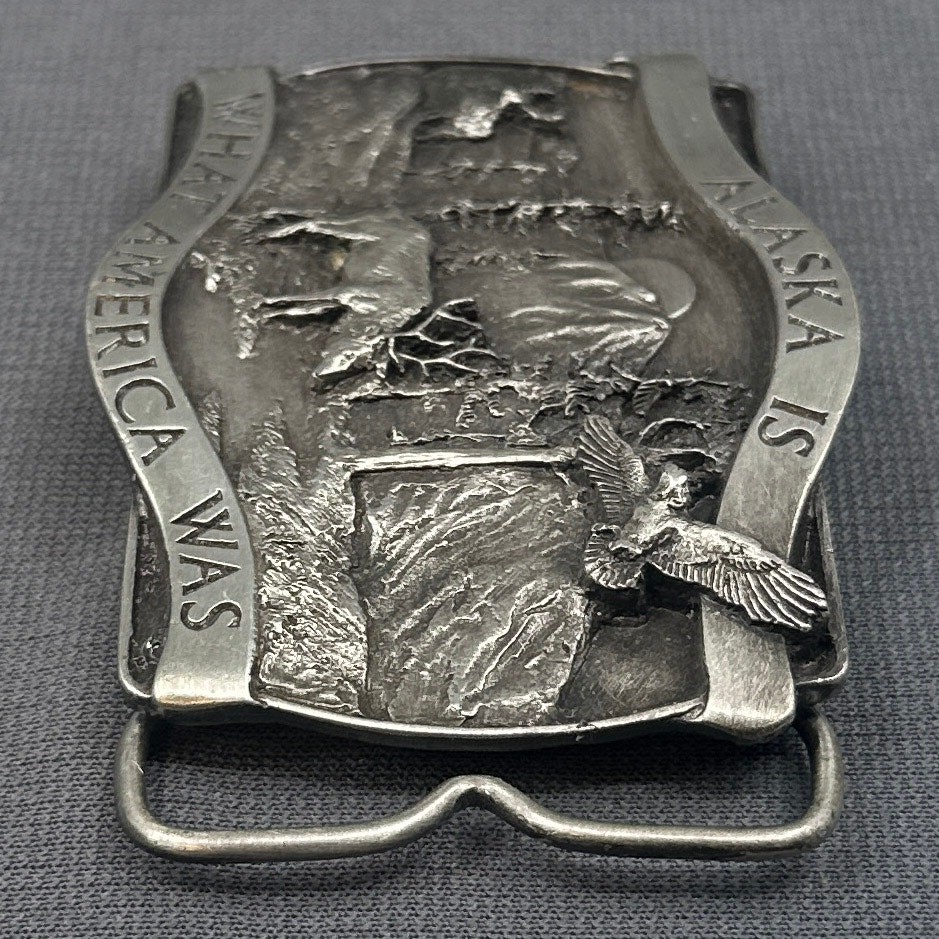 VTG 1981 Alaska Belt Buckle Wildlife Deer Eagle Mountain Western Bergamot Brass
