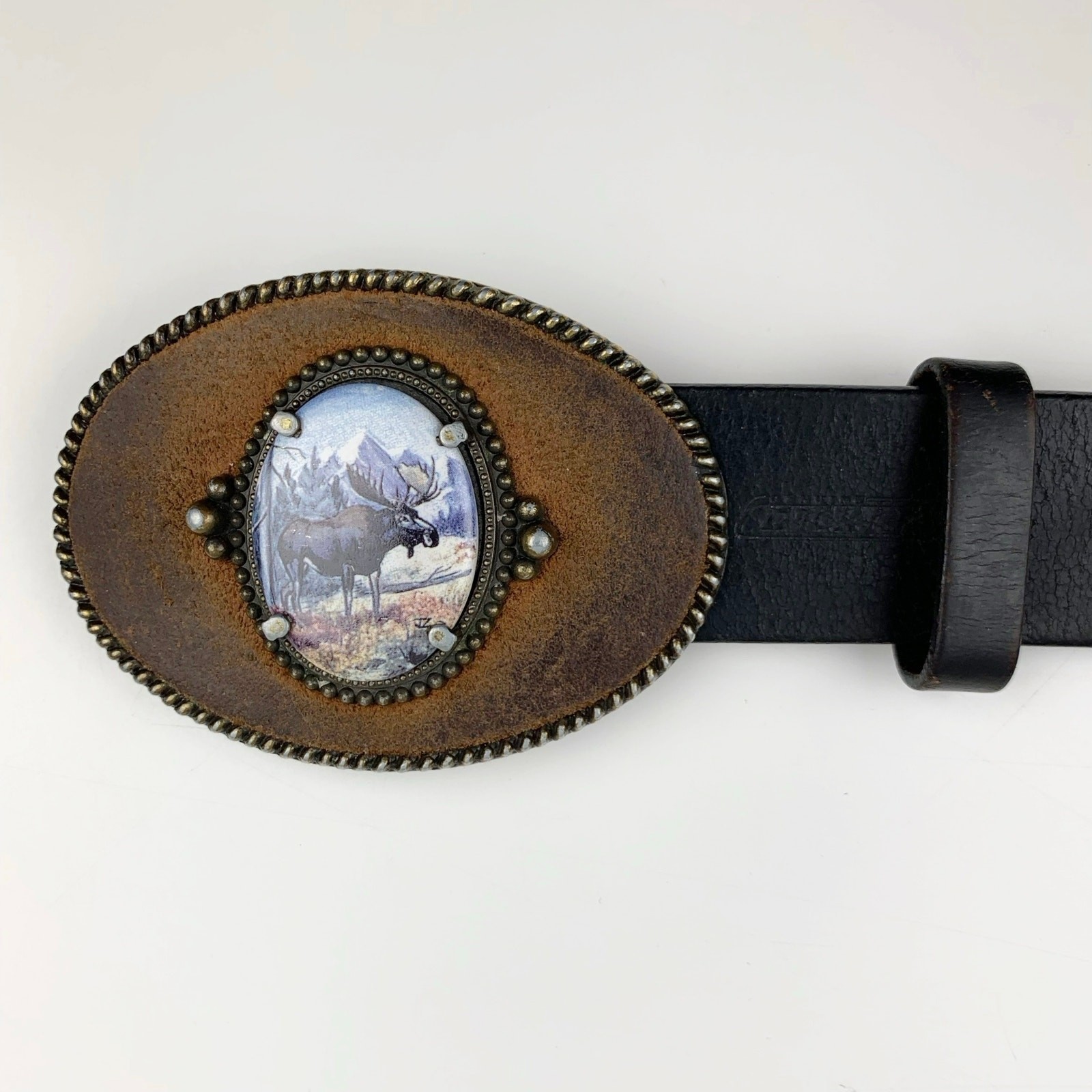 Artistic Impressions Moose Belt Buckle Julie Zsupnik Porcelain Leather Belt L
