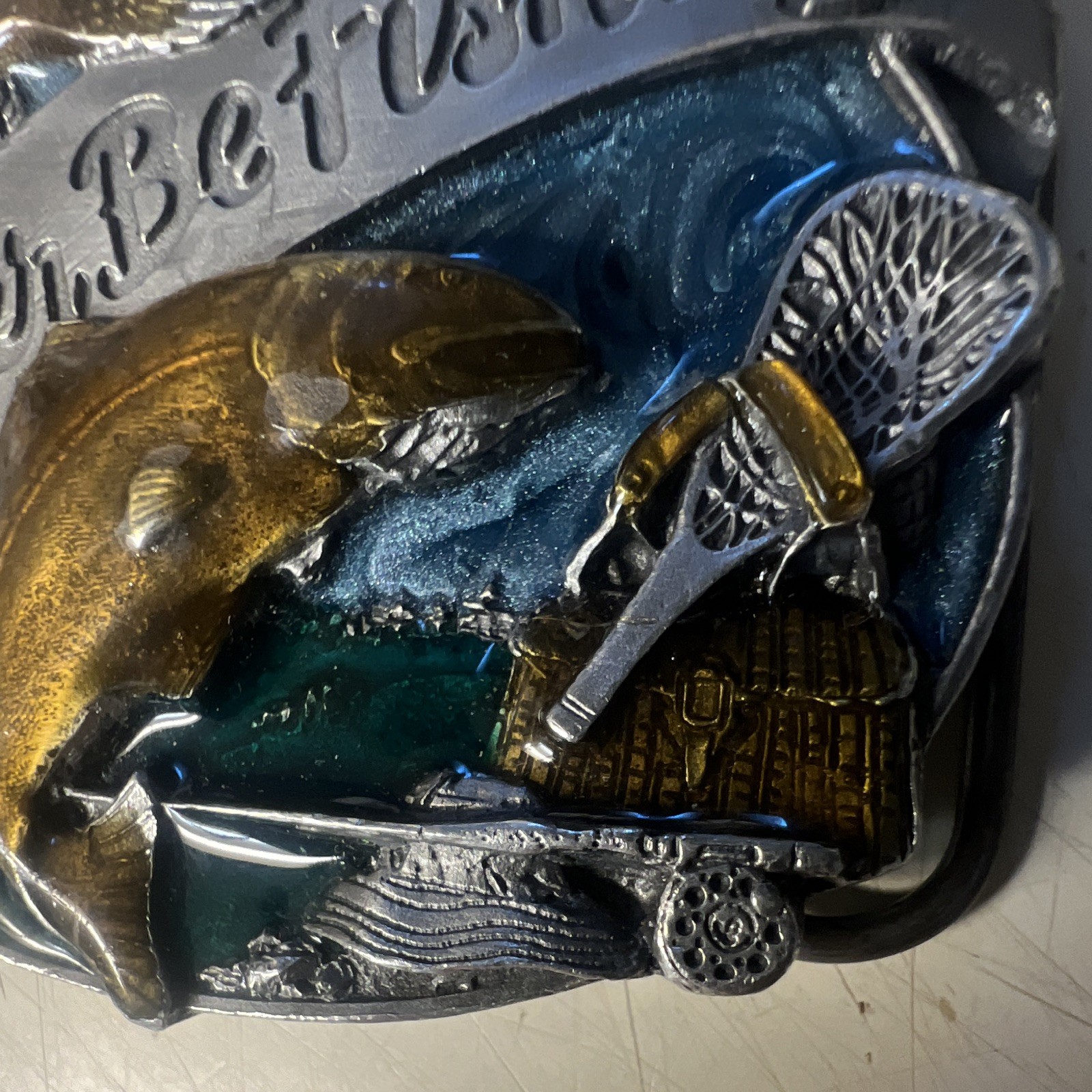 Siskiyou Fishing Metal Belt Buckle Fish 3D Silver/Blue/Gold 1.5in Oval Vintage