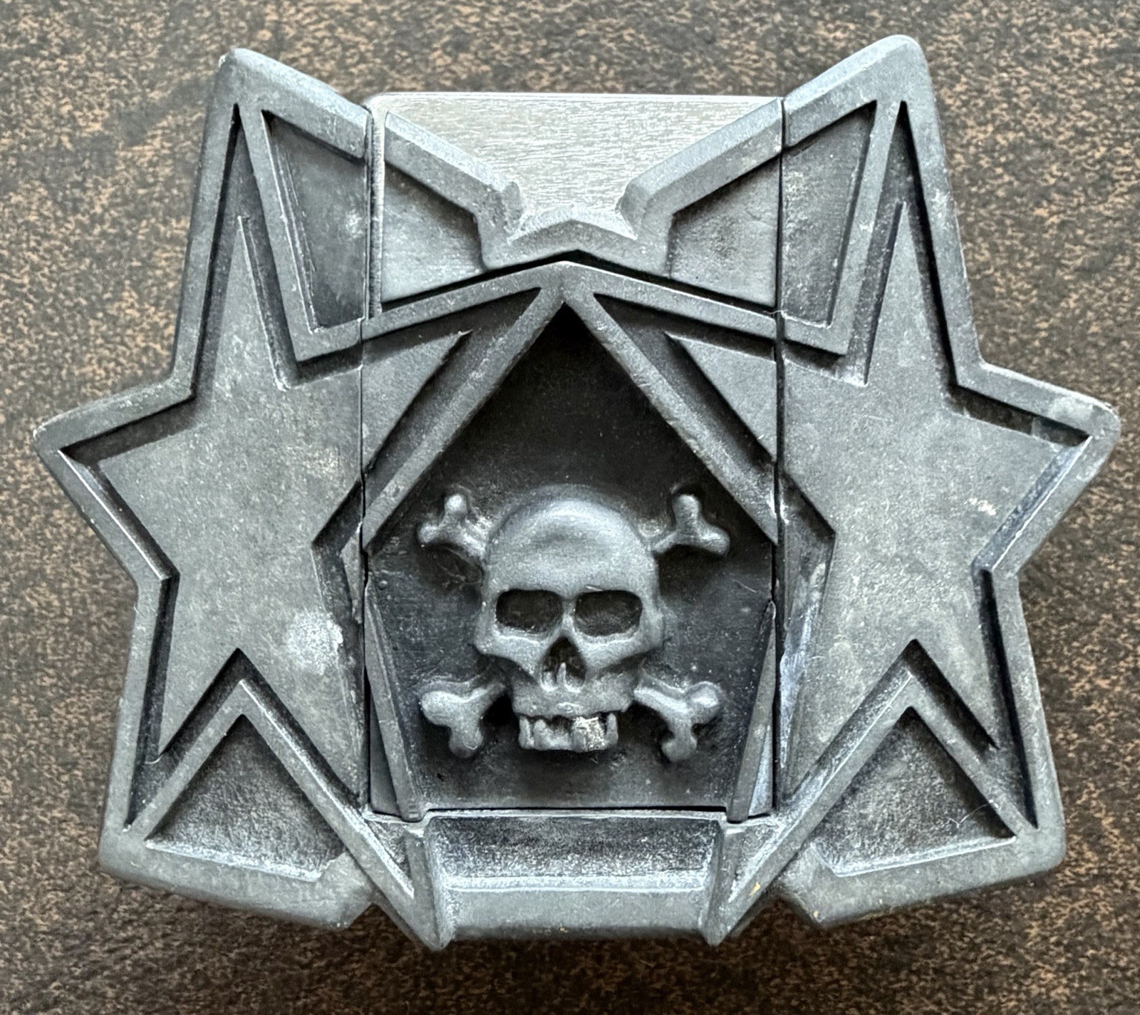 HEAVY METAL BELT BUCKLE LIGHTER SKULL CROSSBONES STARS BOTTLE OPENER VTG ROCK