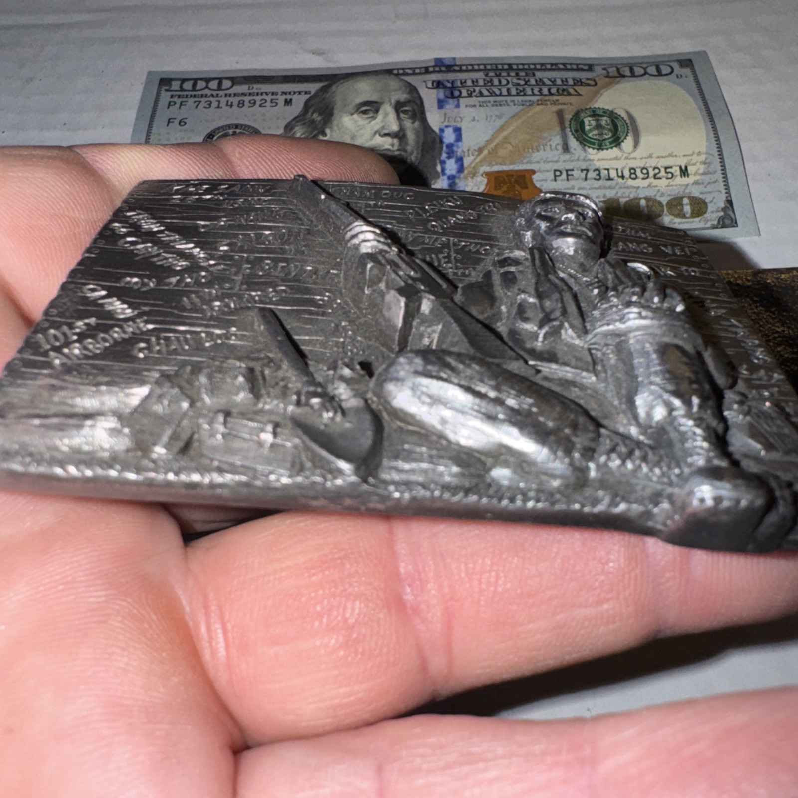 Vintage Military Belt Buckle Vietnam 101ST airborne 1st Cav. New Old Stock ￼