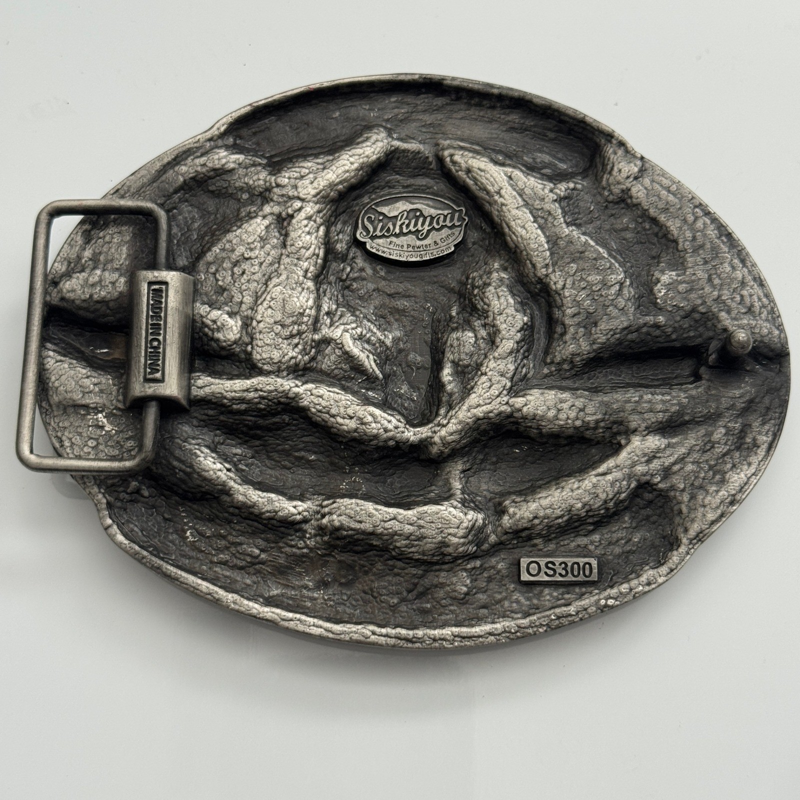 Siskiyou Hell on Wheels Skull Bandana Sunglasses Pewter Belt Buckle OS300