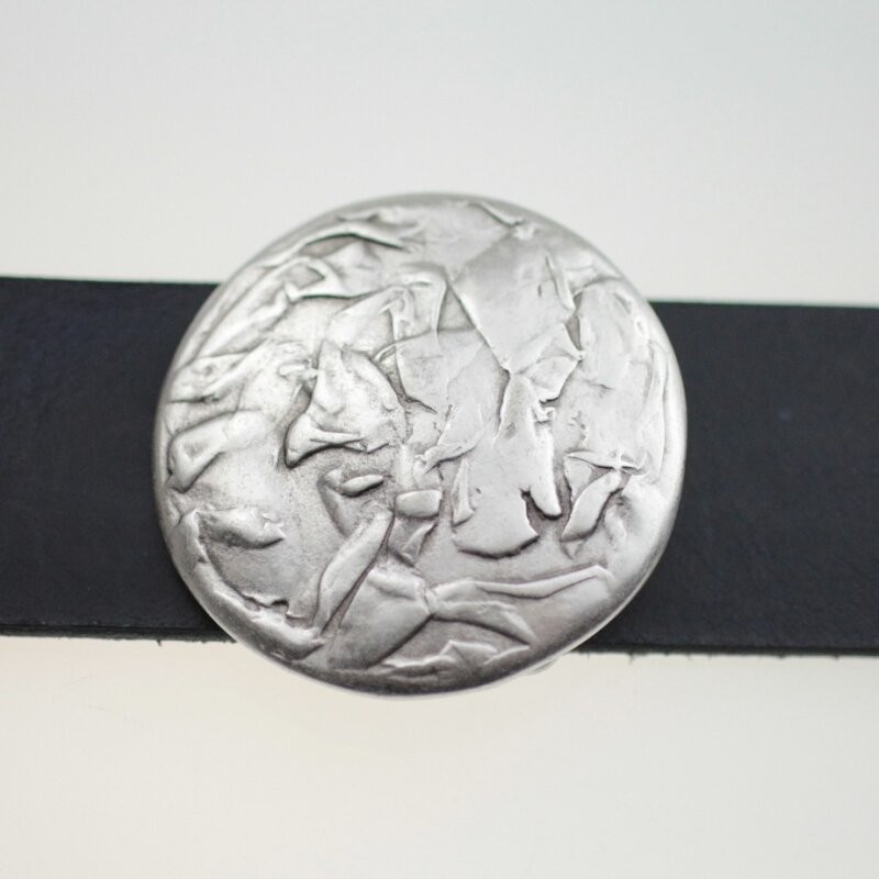 Round Belt Buckle With Irregular Vintage Patterns, Stylish Accessory