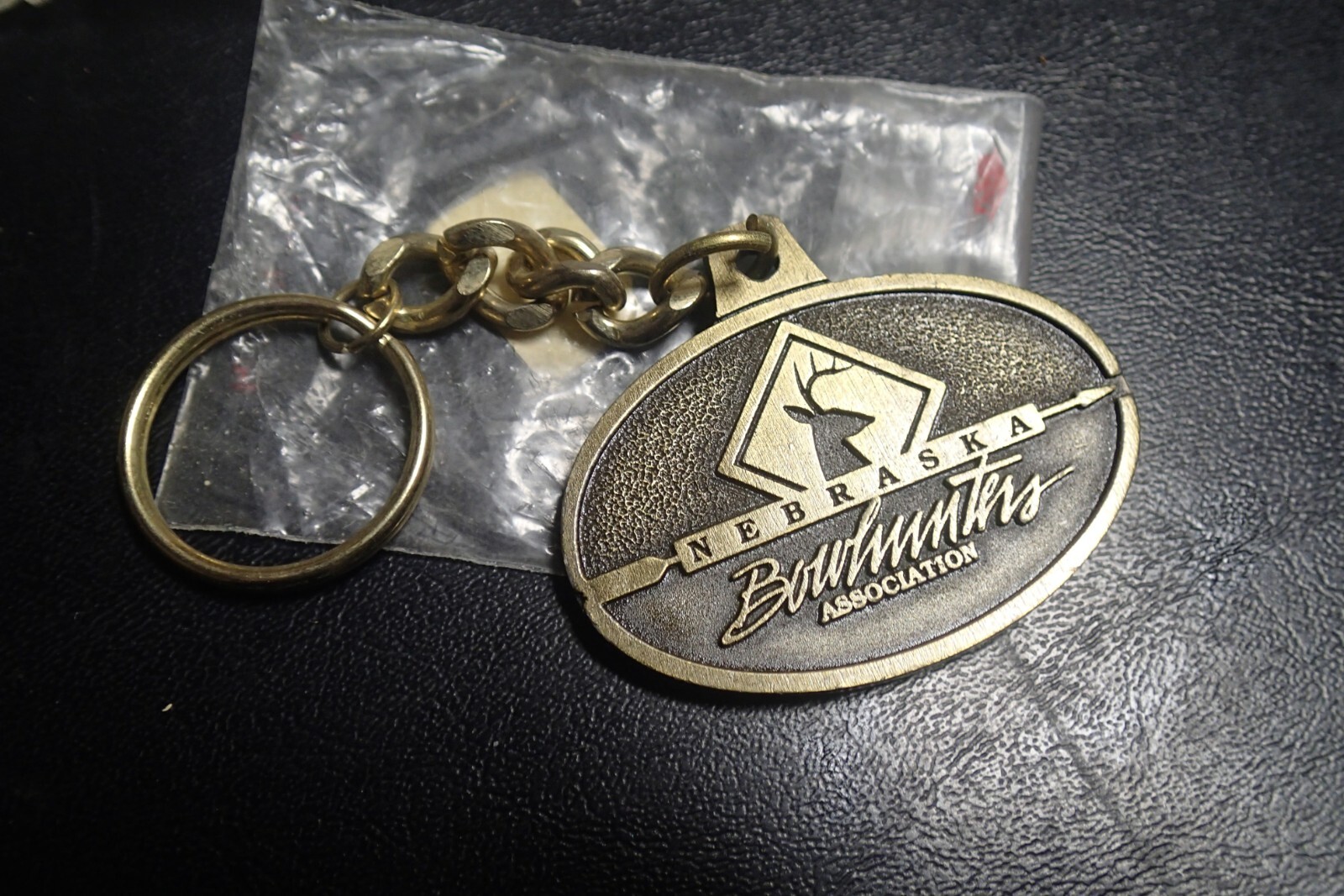 7-TOTAL BUCKLES BOW HUNTERS BELT BUCKLES MARKED #25 KEY CHAIN TOURQUOISE & USAF