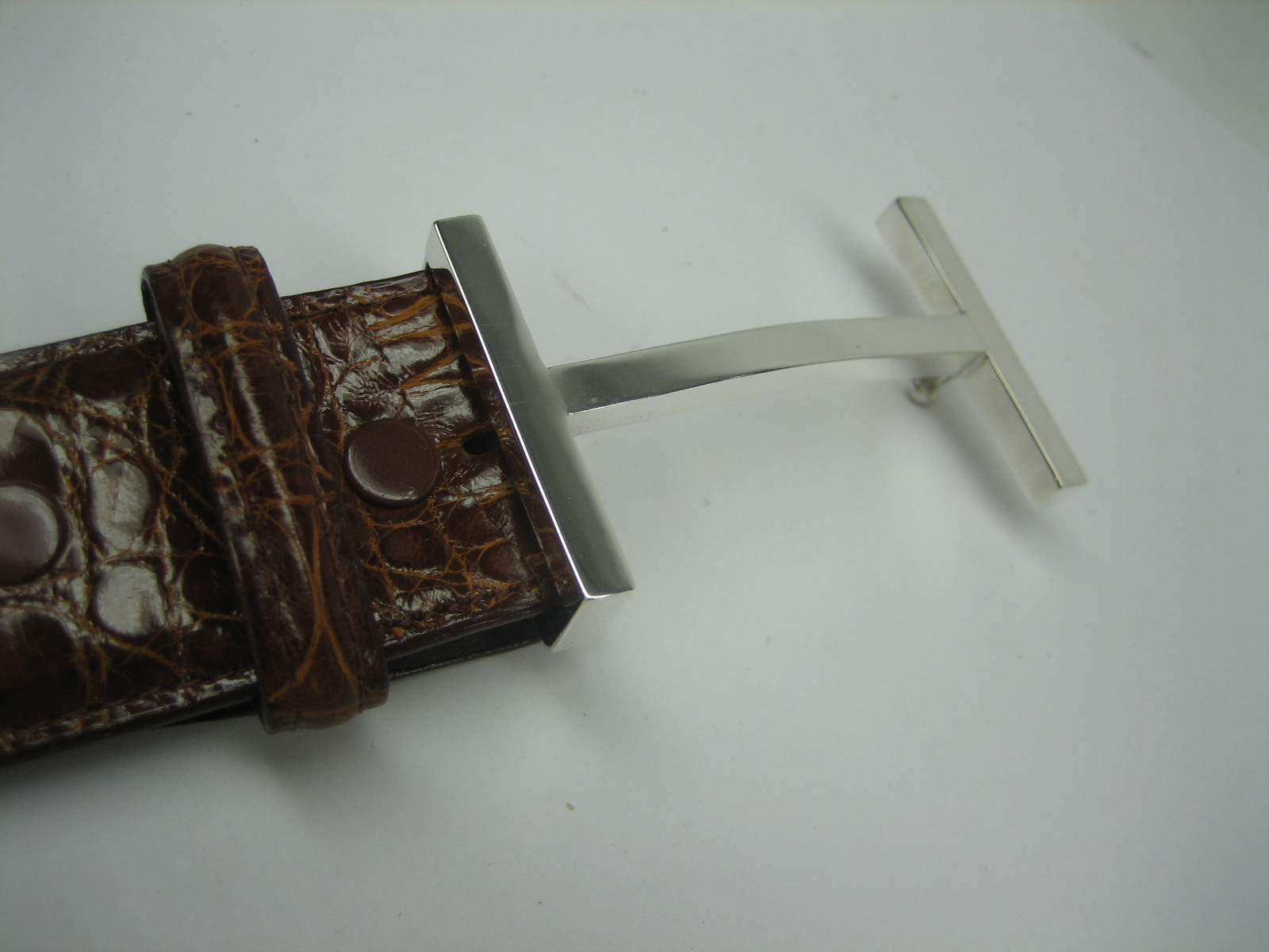 Sterling silver 925 grand icon buckle 40 gr.& Genuine Alligator 1.5  » belt U.S.A