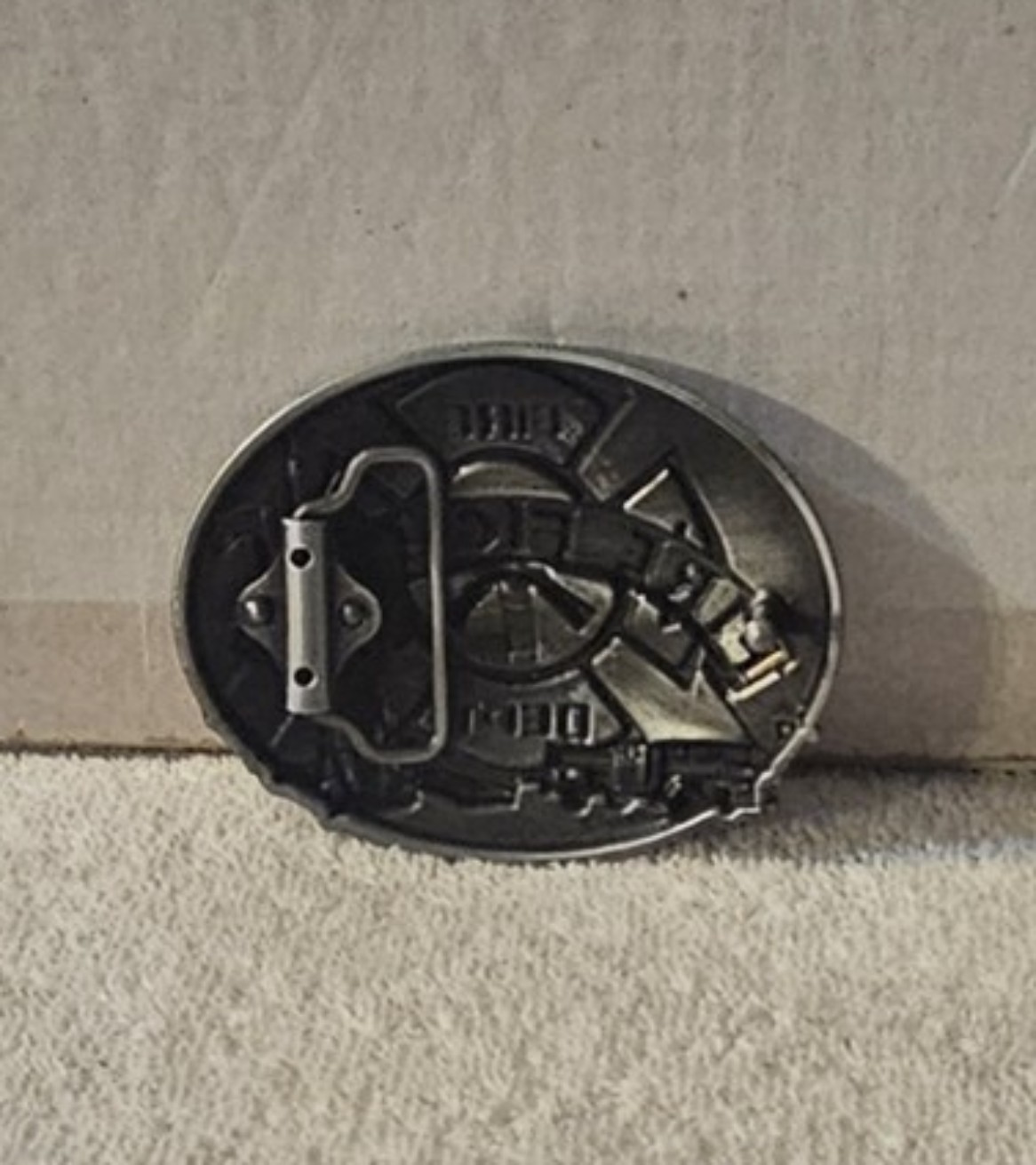 FIREFIGHTER FIRE DEPARTMENT TRUCK HOSE AXE HAT LADDER BELT BUCKLE