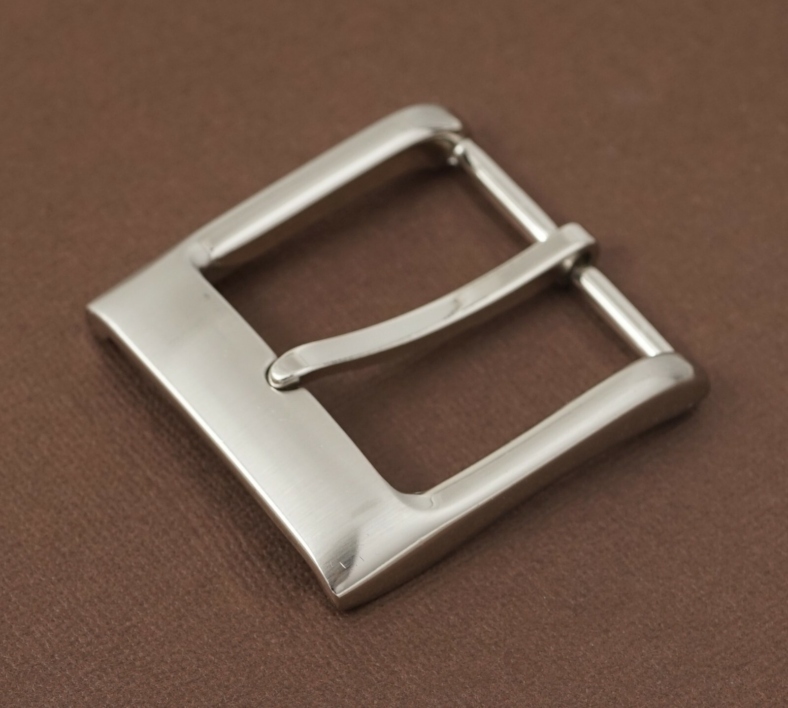 New 1 1/2&Prime; pin buckle(#51)man/women durable nickel color finish US stock