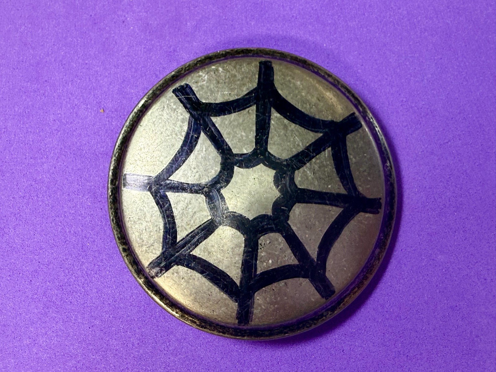 Spider Web Artwork Paint on Round Hippy Gothic Punk Vibe Belt Buckle