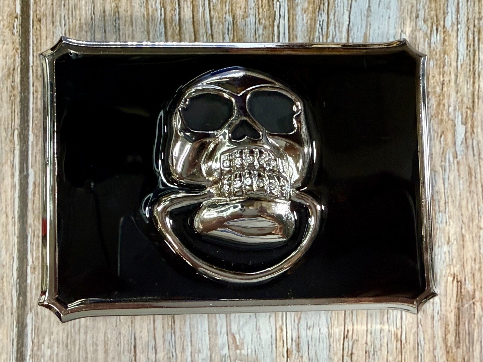 Door knocker Skull Head with Clear Rhinestone Teeth Gothic Punk Lg Belt Buckle