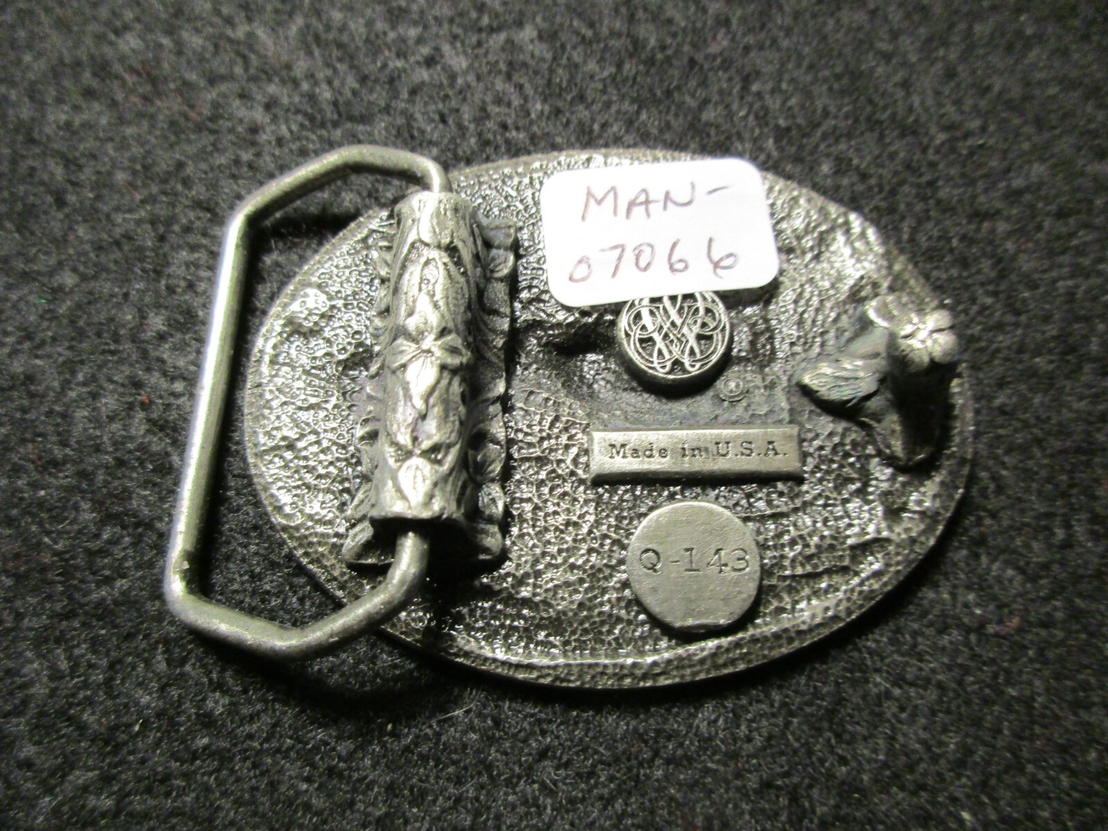 SOLID PEWTER BELT BUCKLE, « EAGLE » 3-D DESIGN, SISKIYOU CO. MAN-1222*07066