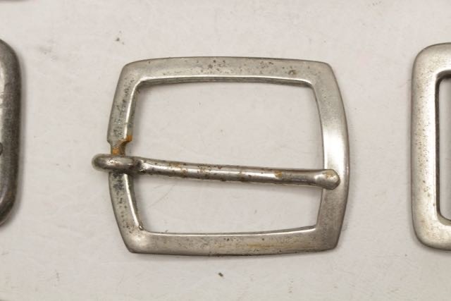 Lot of 9 Assorted Belt Buckles 1.5” Silvertone Brass Nickel Leather Crafter