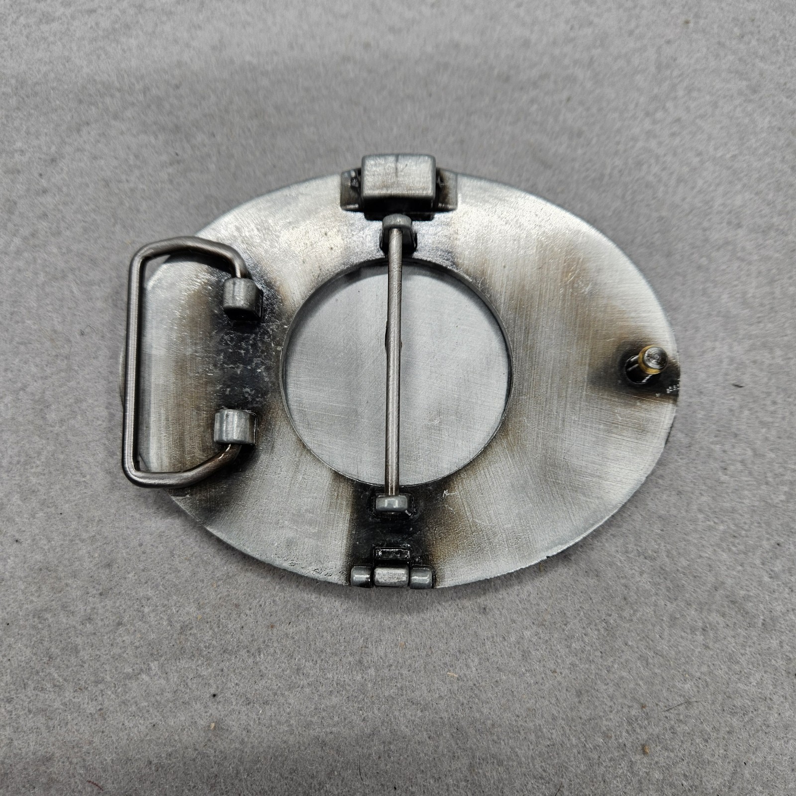Multifunction Belt Buckle Beer Holder Metal Skull & Cannabis Design