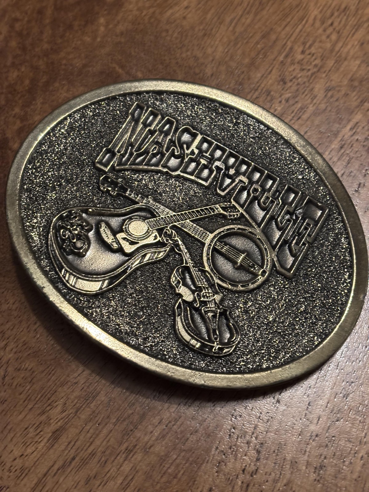 Nashville Belt Buckle Oval Country Music Guitar Banjo Fiddle Brass Tone