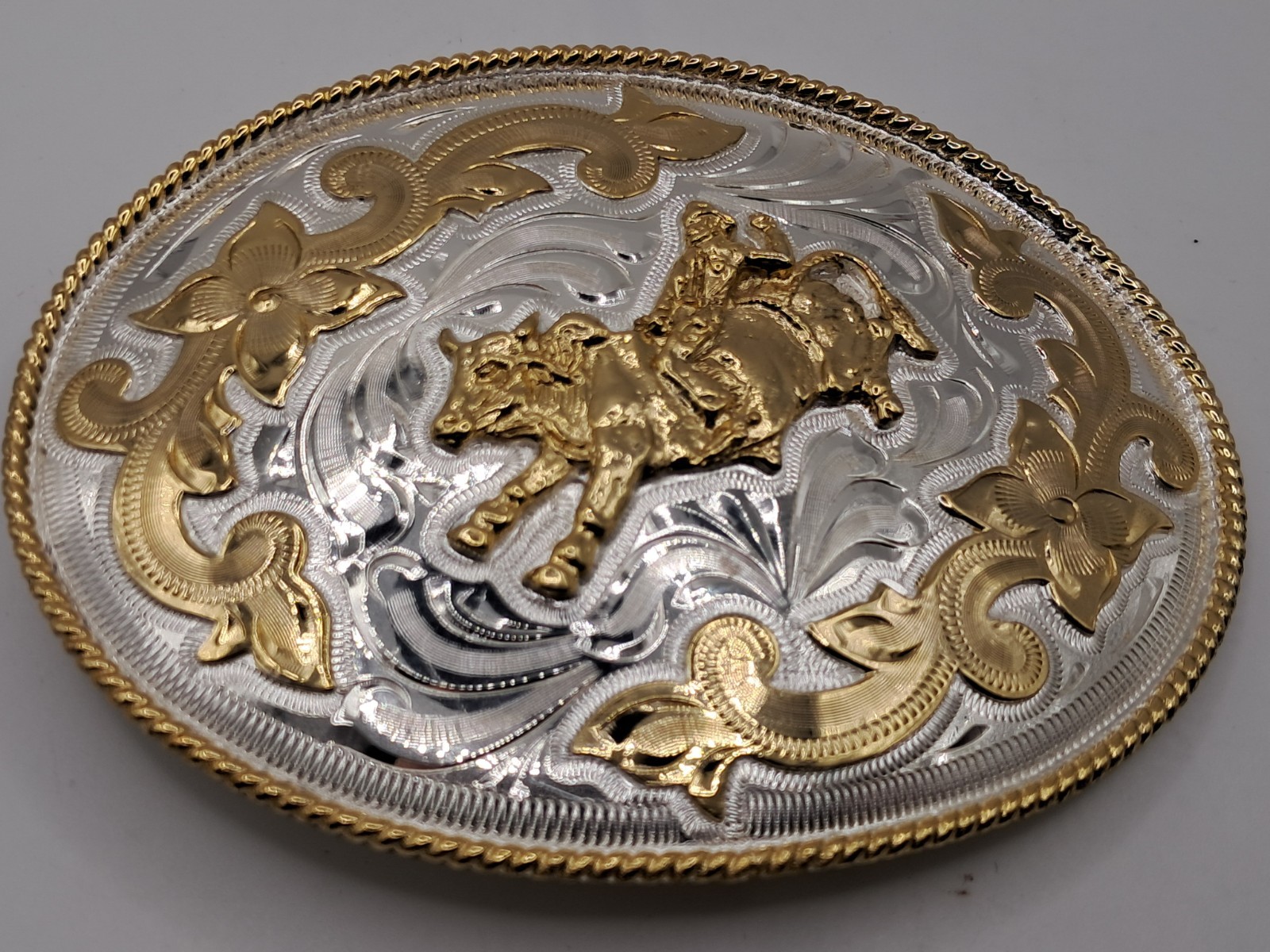 Alpaca Mexico Silver Gold Tone Large Rodeo Belt Buckle Cowboy Bull Rider 5&Prime;x4&Prime;