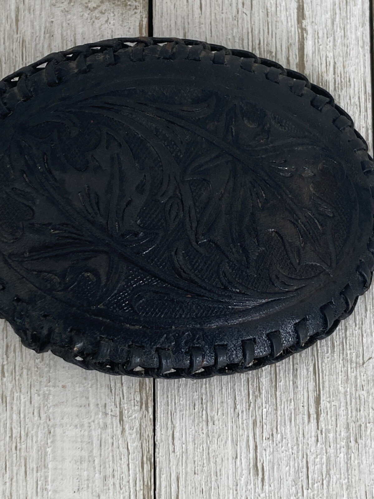 ESTATE FIND! Vintage Black Leather Tooled Western Belt Buckle