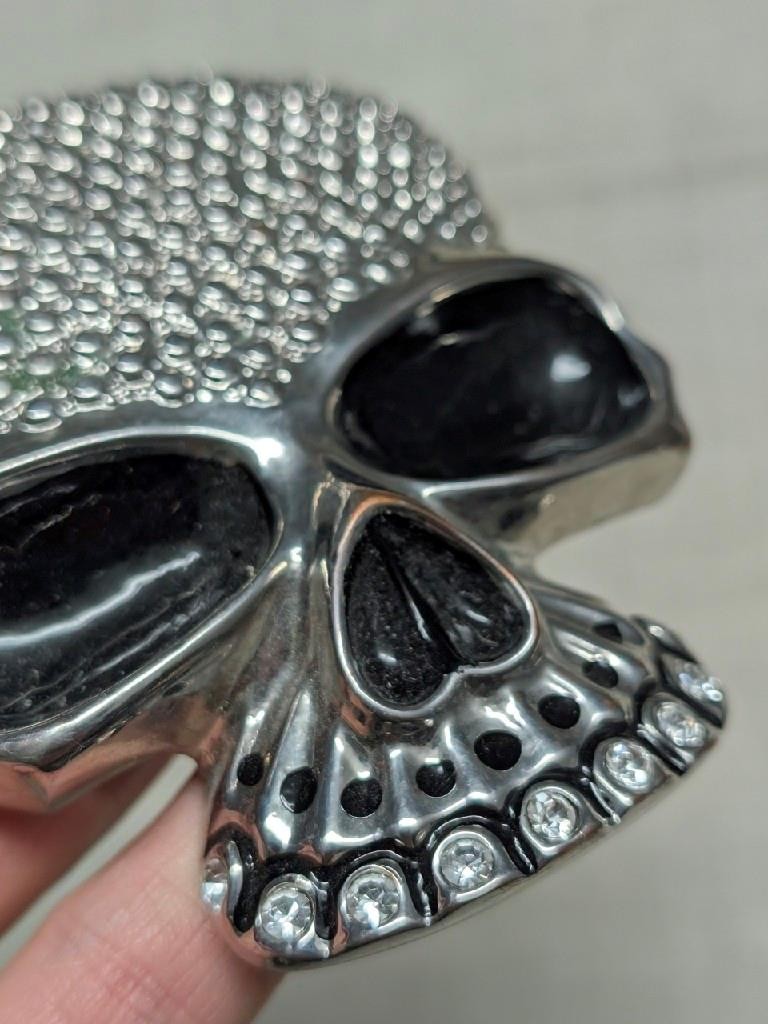 vintage Y2K belt buckle SKULL chrome metal STUDDED skeleton PUNK tripp hot topic