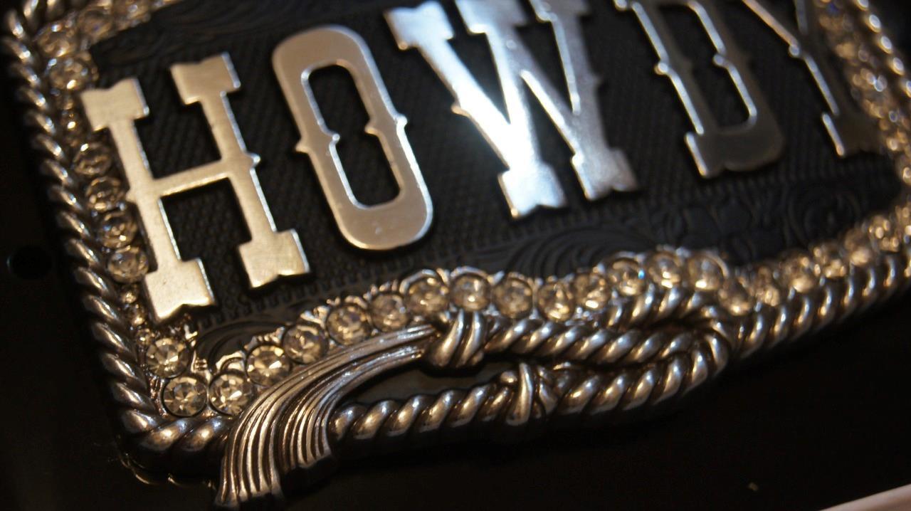 Blazin Roxx Rectangle Belt Buckle Howdy Crystals Silver 37926