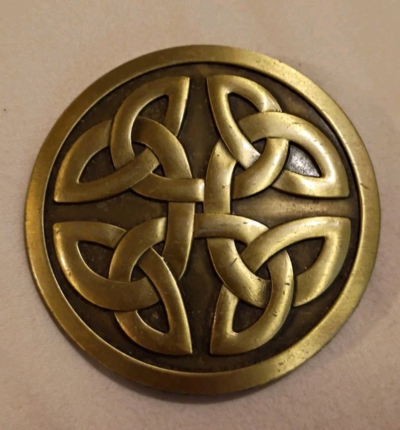 ROUND CELTIC BELT BUCKLE – 2 5/8&Prime; ROUND