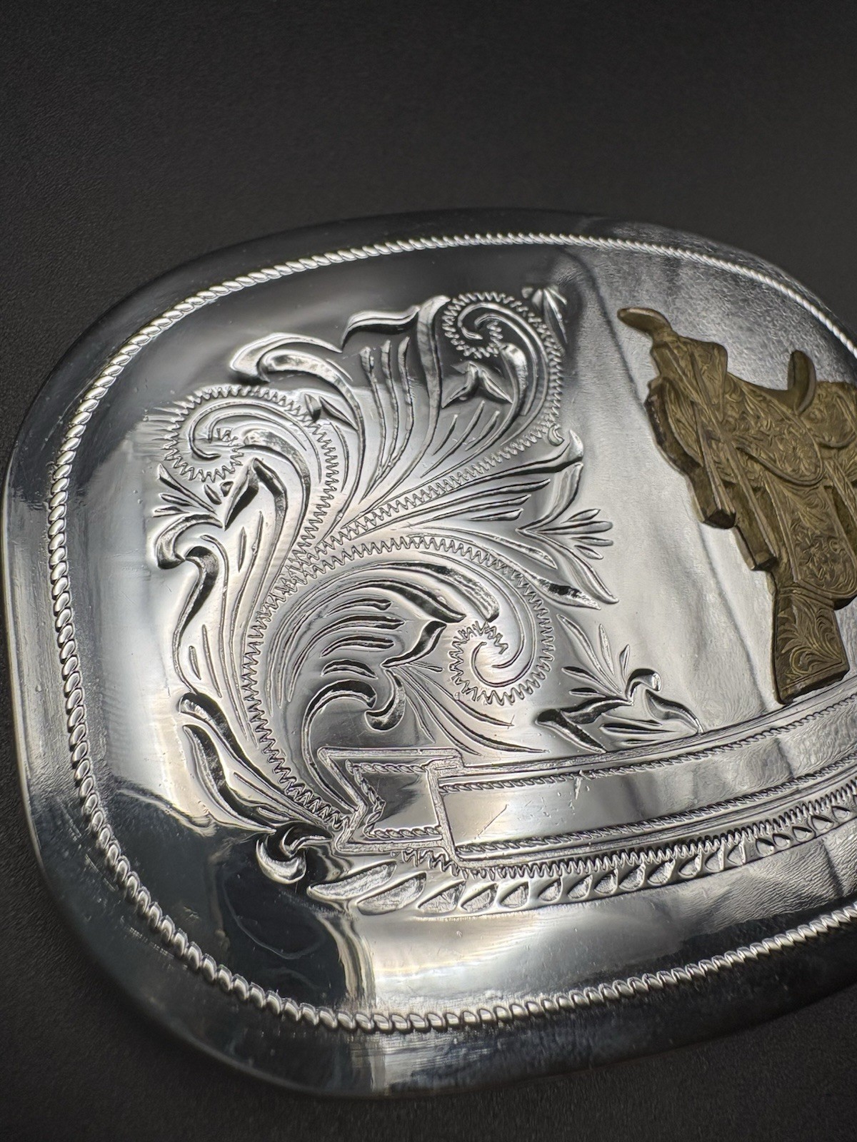 Silver Tone Engraved Western Cowboy Belt Buckle With 3D Bronze Tone Saddle