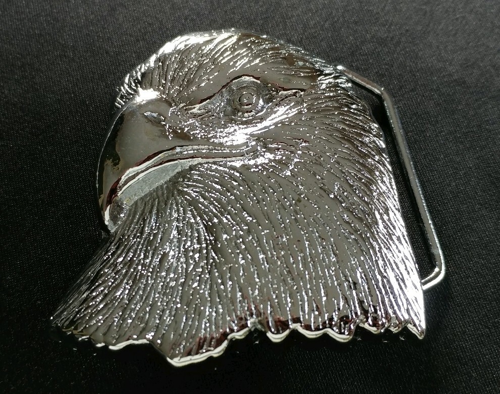 EAGLE HEAD RAPTOR SHAPED CHROME PLATED SOLID BRASS BELT BUCKLE BARON 1978 NEW