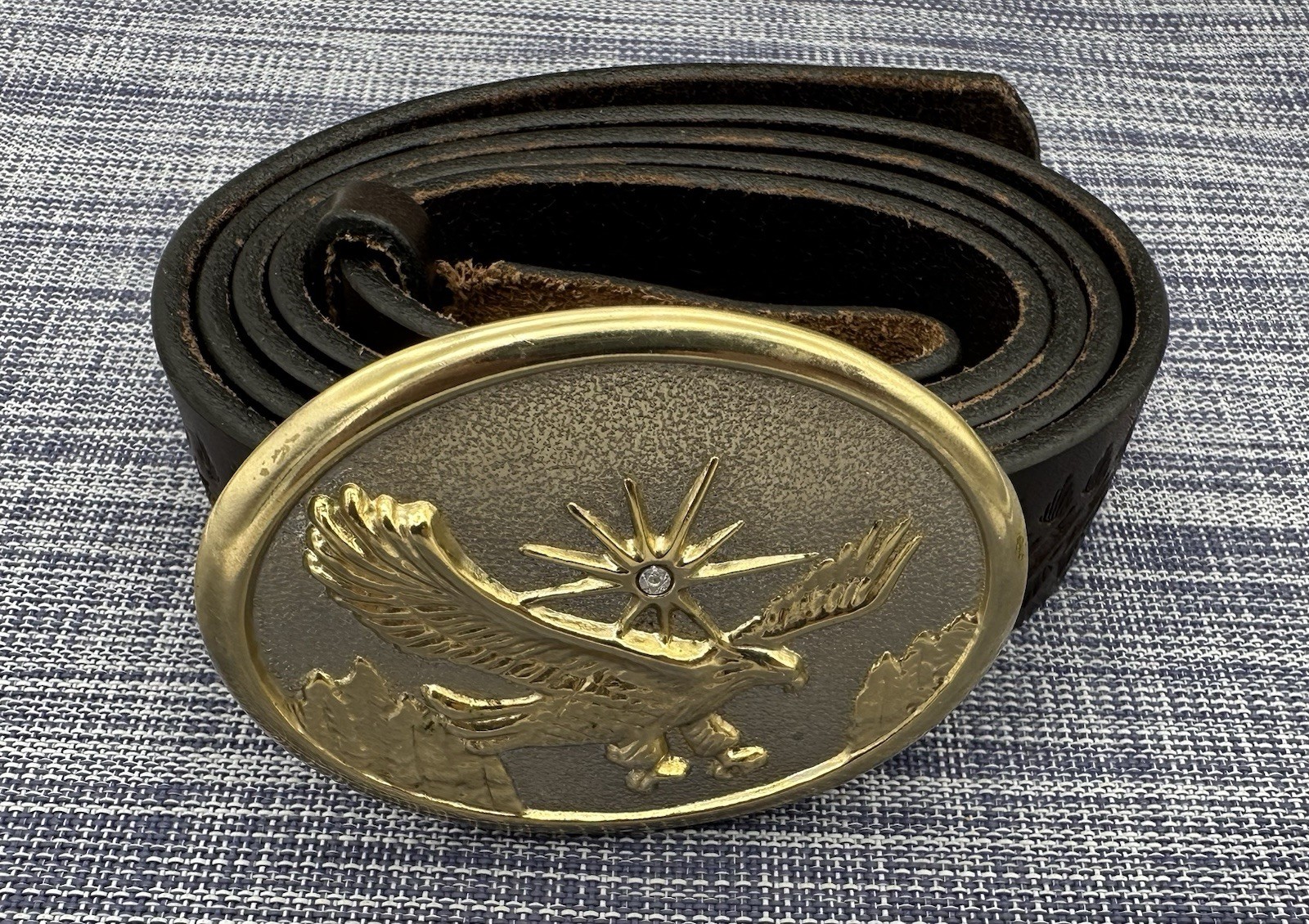 Vintage 80’s Gold Tone Soaring Eagle Cowboy Western Buckle w/ Leather Belt