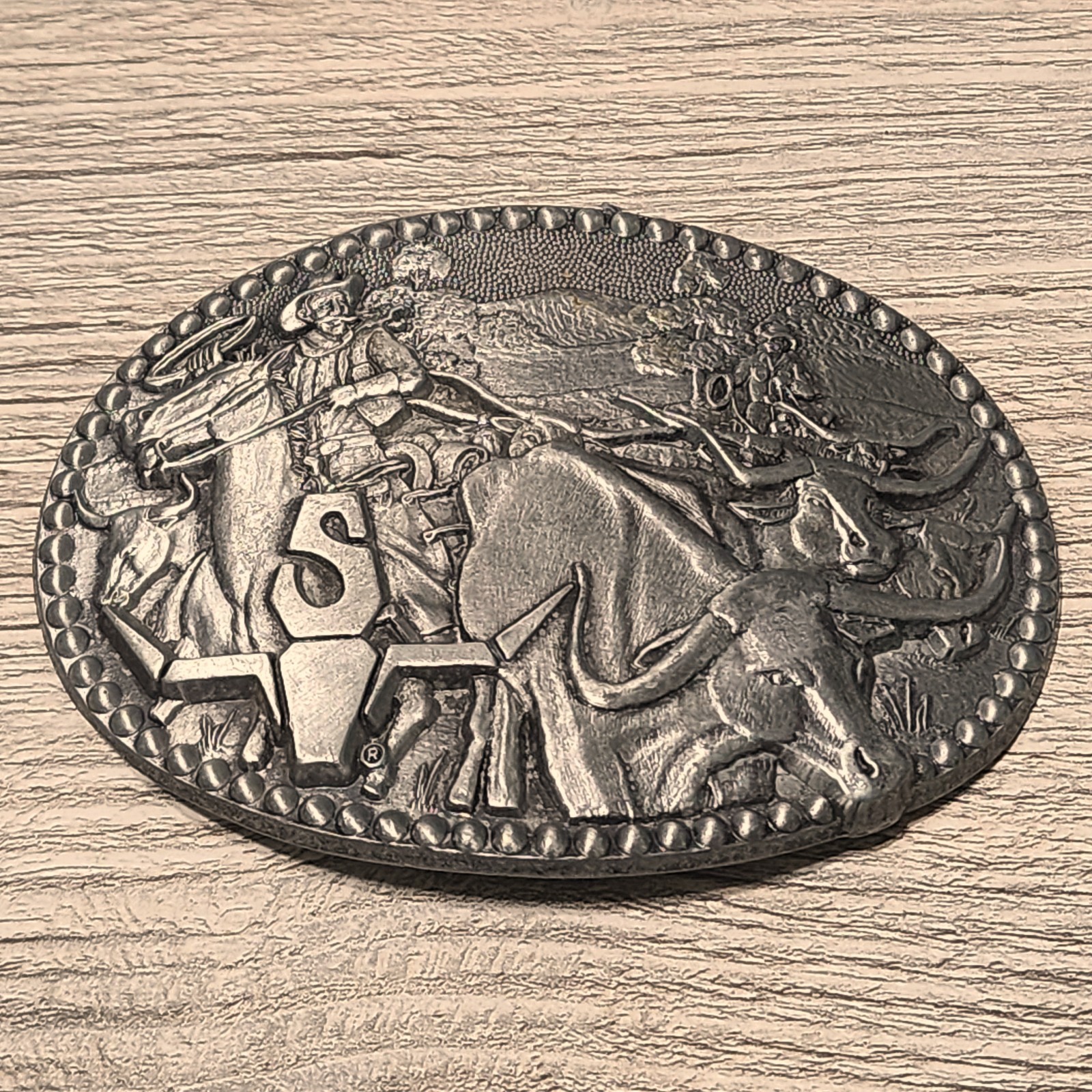 Choice – Vintage Belt Buckle; Guinness; Anheuser-Busch; Bass; Western; US