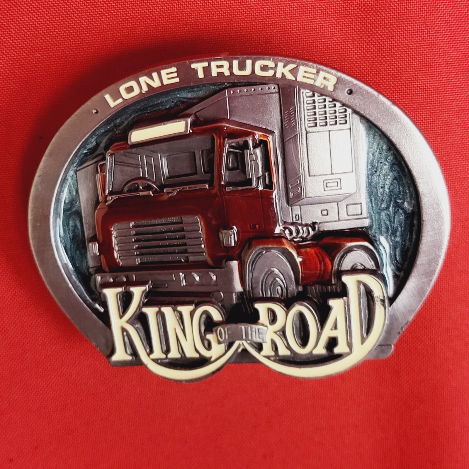 Vintage King of the Road Lone Trucker Red Artic Truck Driver Belt Buckle 1990
