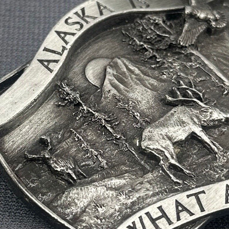 VTG 1981 Alaska Belt Buckle Wildlife Deer Eagle Mountain Western Bergamot Brass