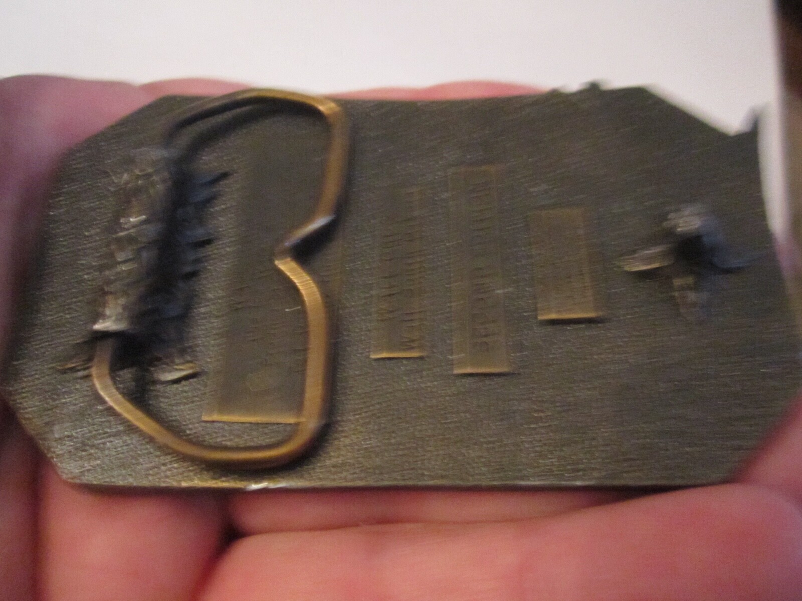 1981 WALLDRUG STORE BELT BUCKLE 50TH ANNIVERSARY – HEAVY – GW-17