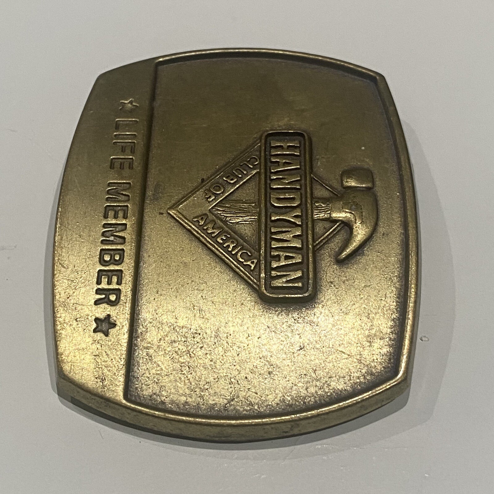 Vtg 90&rsquo;s 1996 Handyman Club Of America Life Member Hammer Logo Belt Buckle Brass