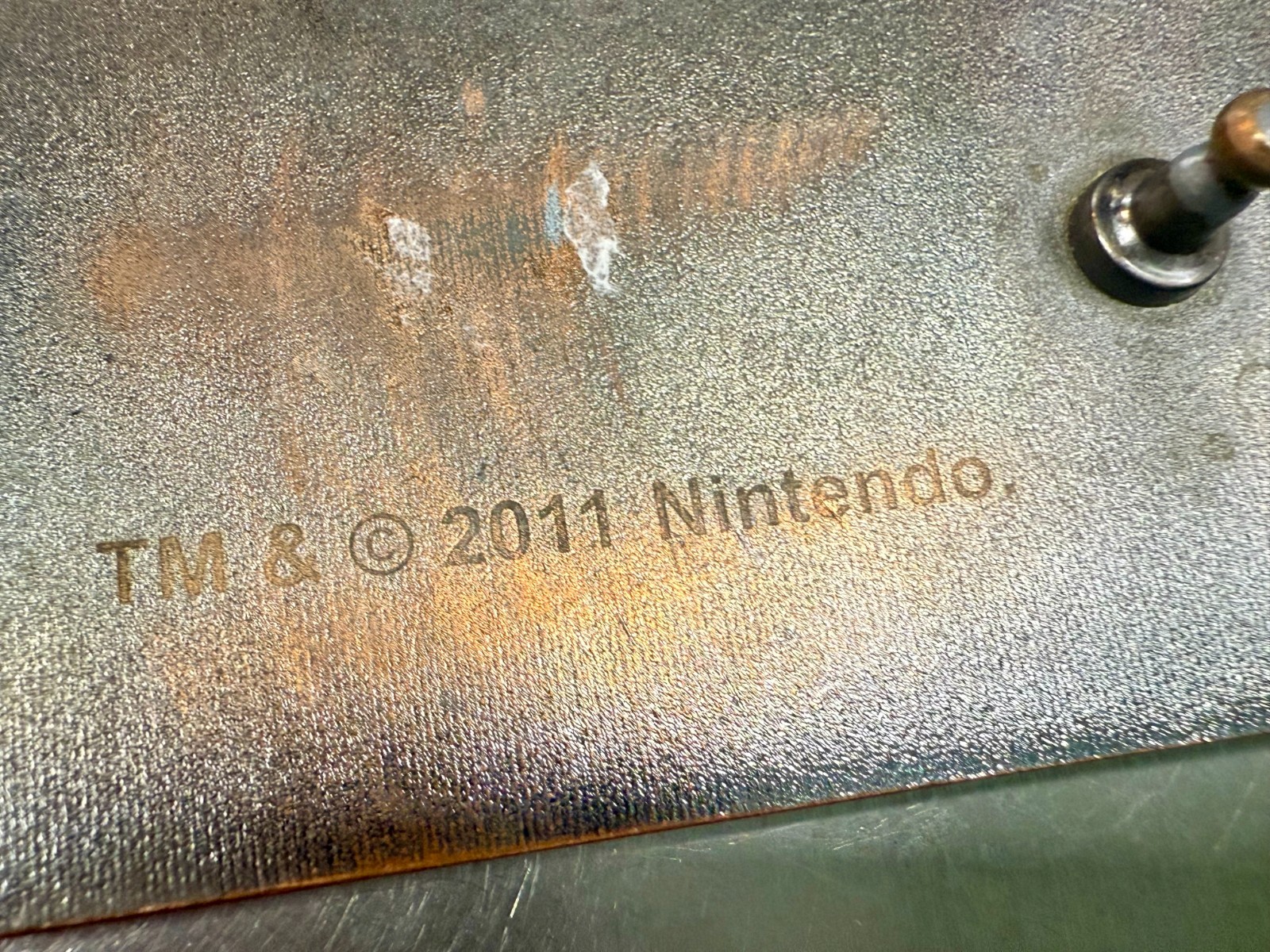 Nintendo 2011 NES Video Game Controller Used Video Game System Belt Buckle