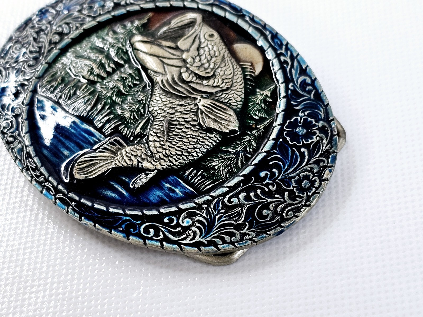 Indiana Metal Craft Belt Buckle Jumping Largemouth Bass Fish Embossed 1982 Vtg