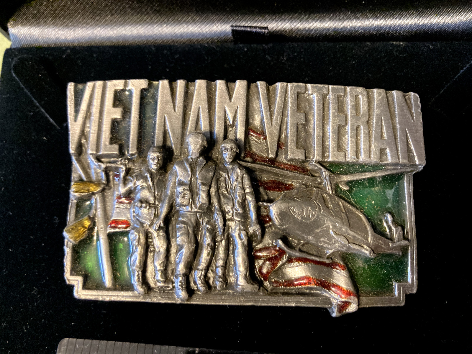 VTG’83 3D Belt Buckle Honoring Vietnam Veteran Enameled Bergamot Made In USA