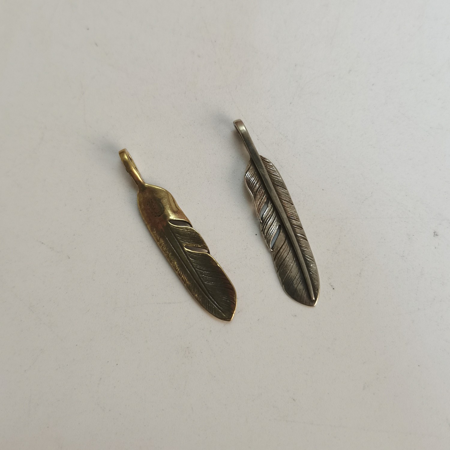 40*8mm Feather Charm Unique Pendants Jewelry Necklace DIY #SALES lot