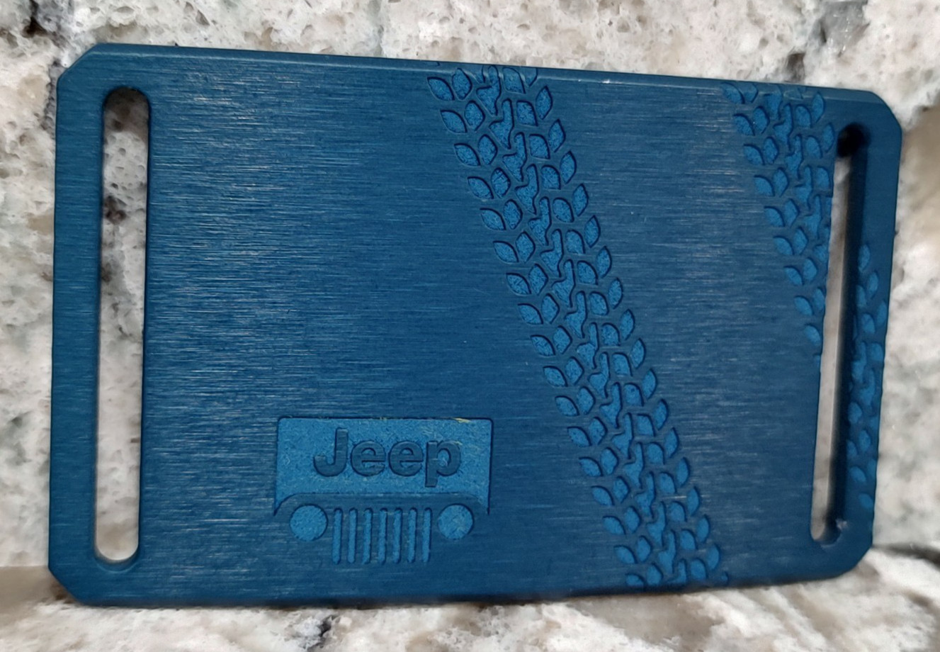 GRIP6 BELT BUCKLE – JEEP TIRE TRACKS – MILLED BLUE – 1.5 INCH WIDE
