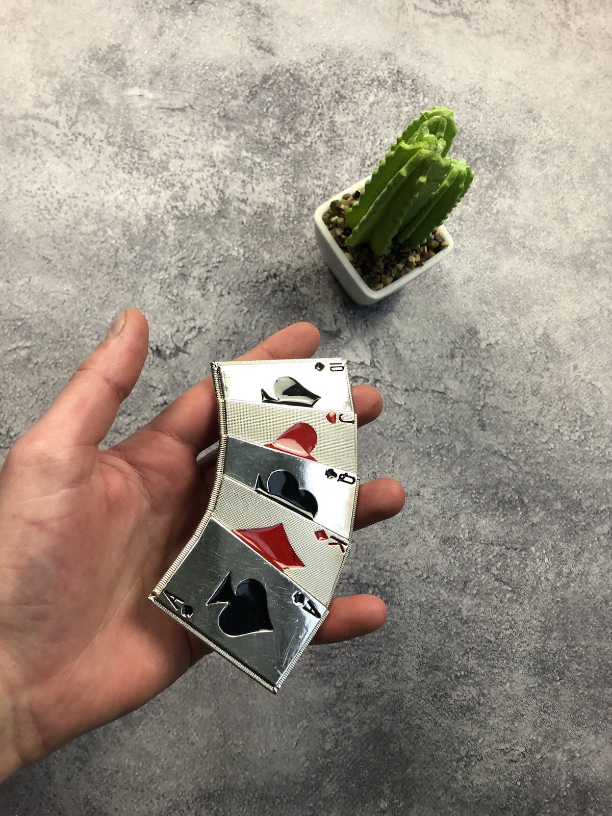 BELT BUCKLE In The Shape Of a Playing Card Deck Streetwear Men&rsquo;s Hype OS Size