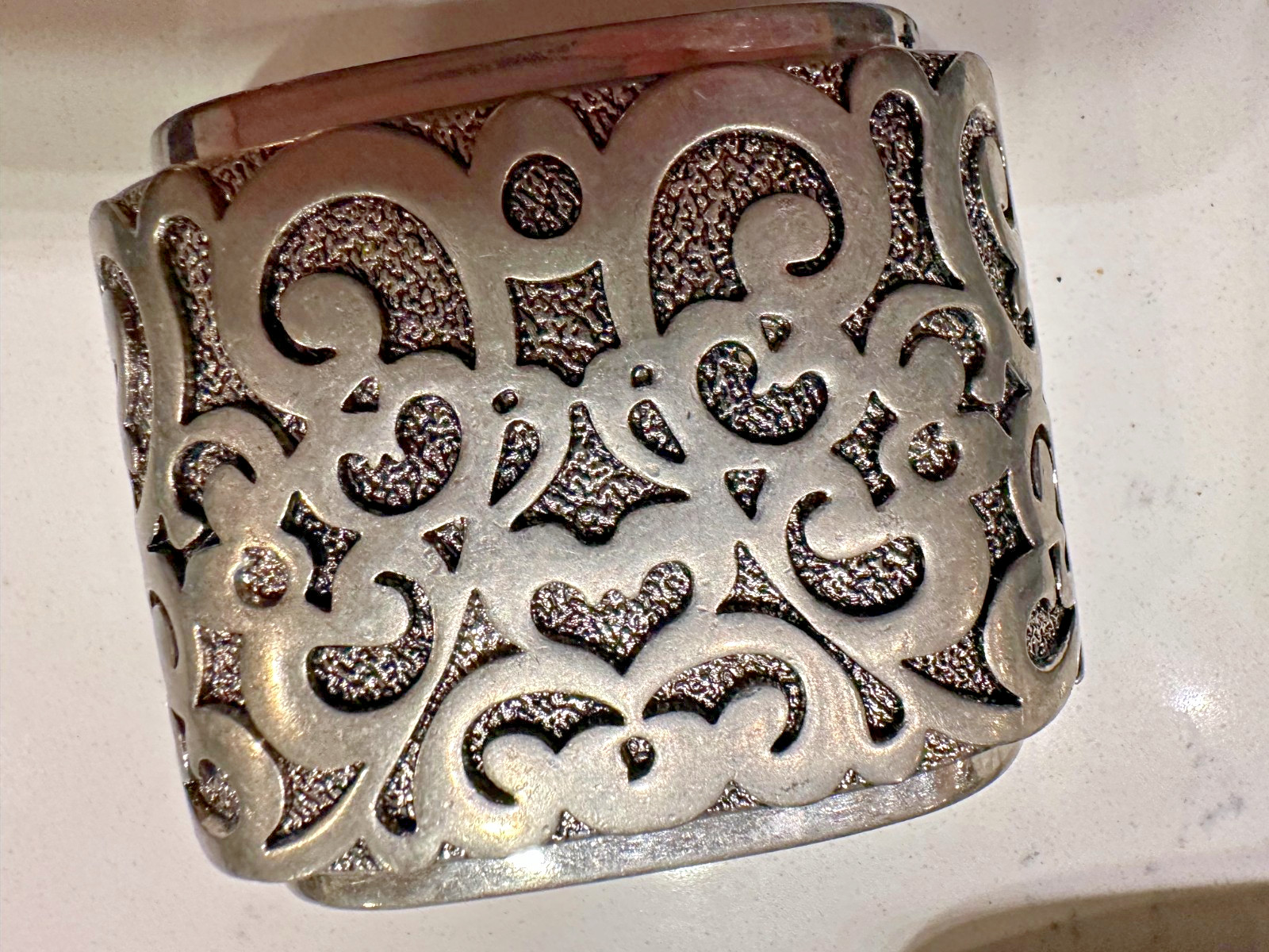 LOT OF 7 Washed Up Hollywood 1.5&Prime; Fleur Heraldic WUH Belt Buckle, unused!