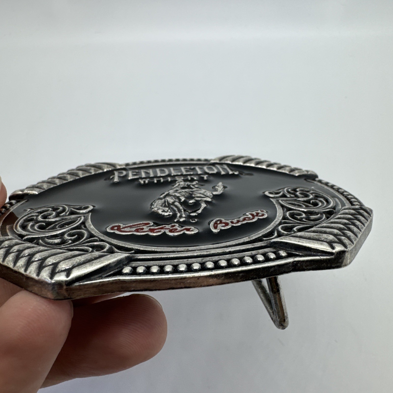Pendleton Whisky Belt Buckle Let’er Buck 2020 Montana Silversmiths Western