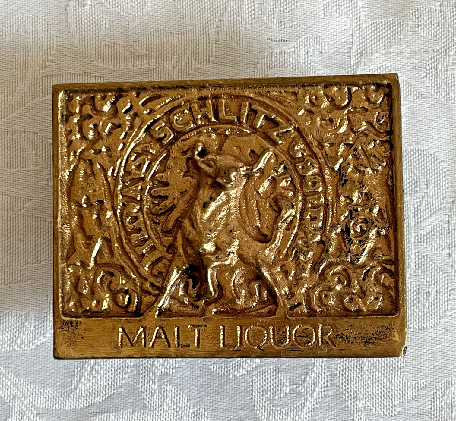 Vintage Schlitz Malt Liquor Belt Buckle Brass Tone Bull Beer Advertising