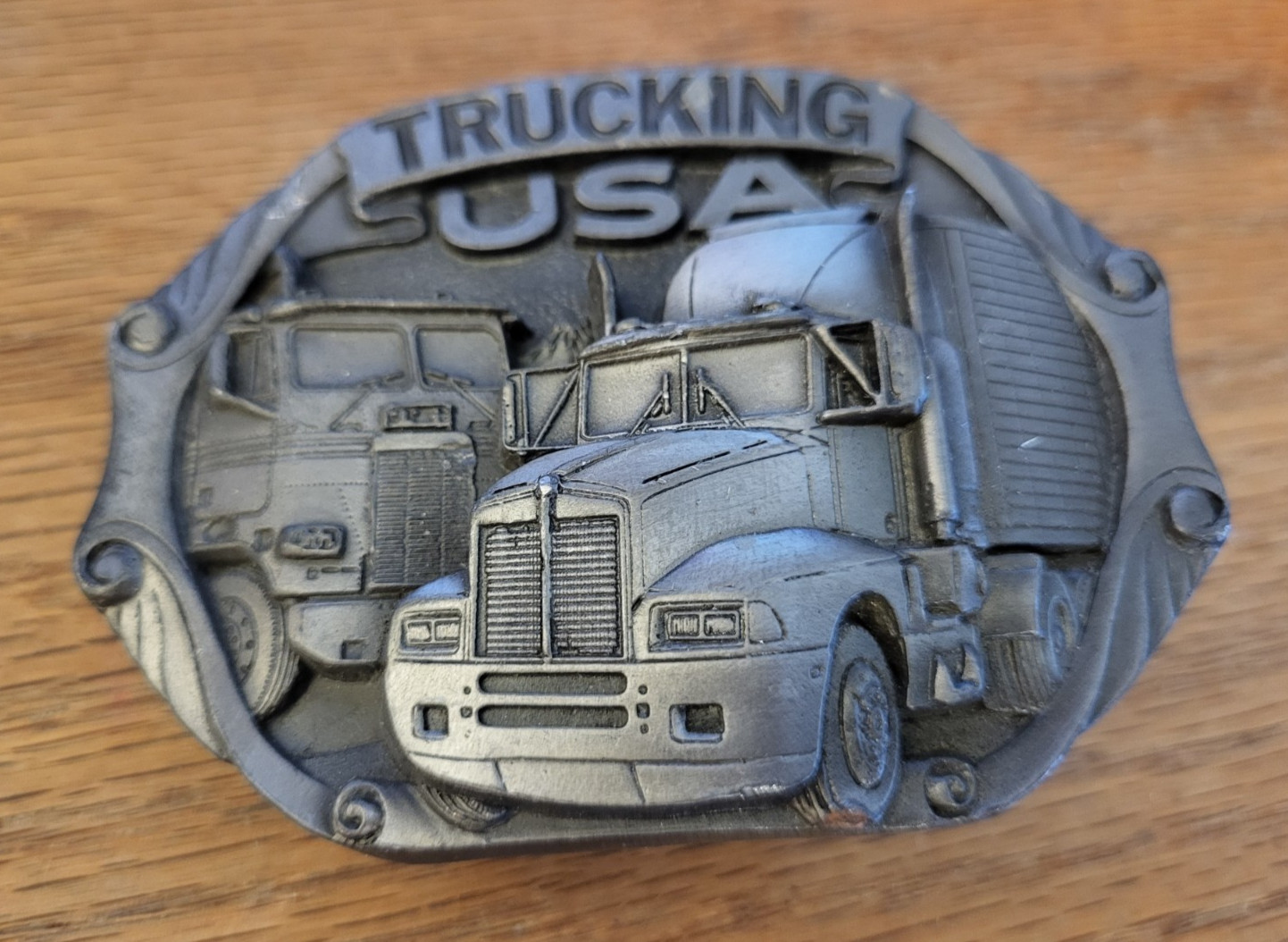 Vintage Belt Buckle TRUCKING USA 1988 C + J Inc. Made in USA 3.25&Prime; x 2.5&Prime;