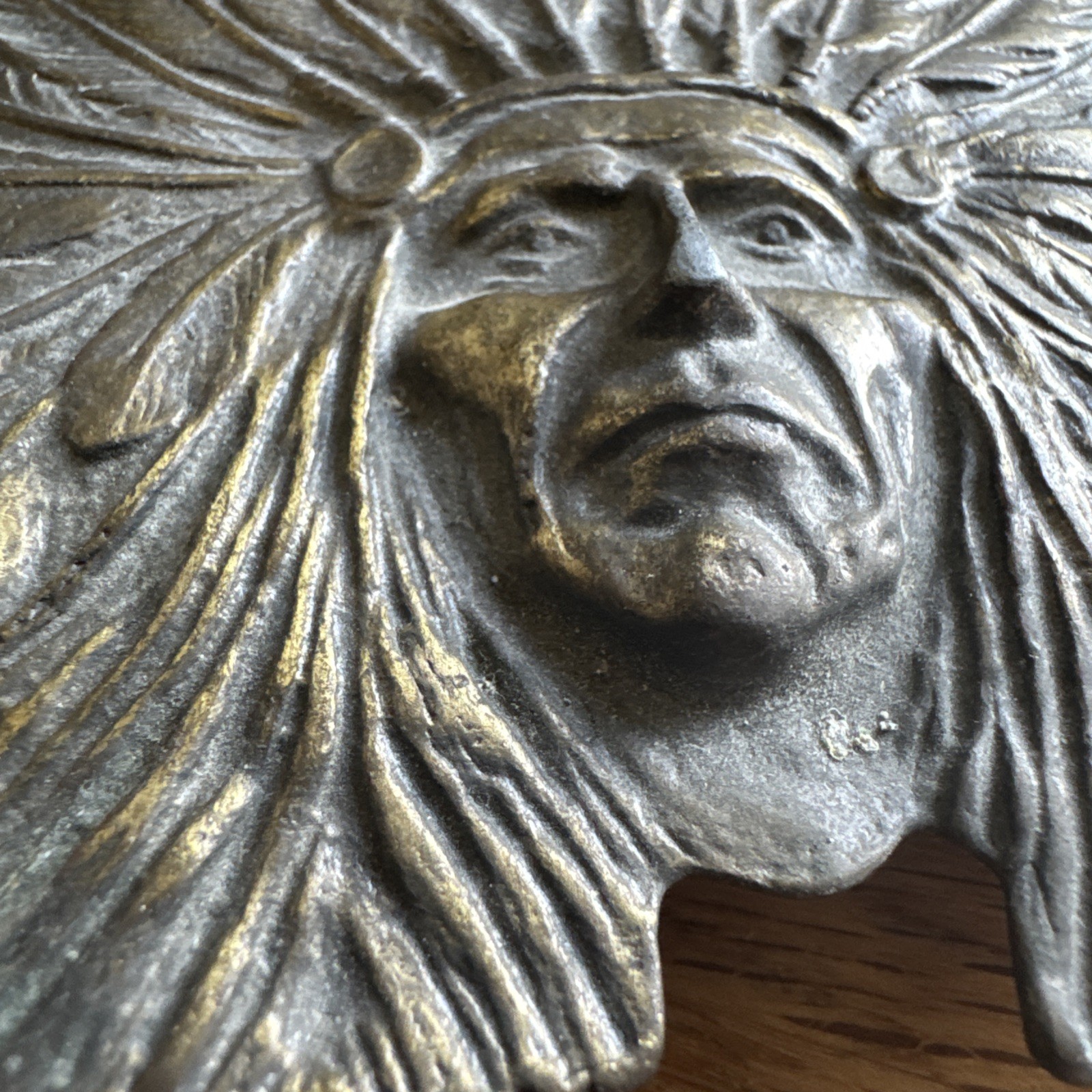 vintage 1970s belt buckle CHIEF native american INDIAN HEAD cowboy WESTERN brass