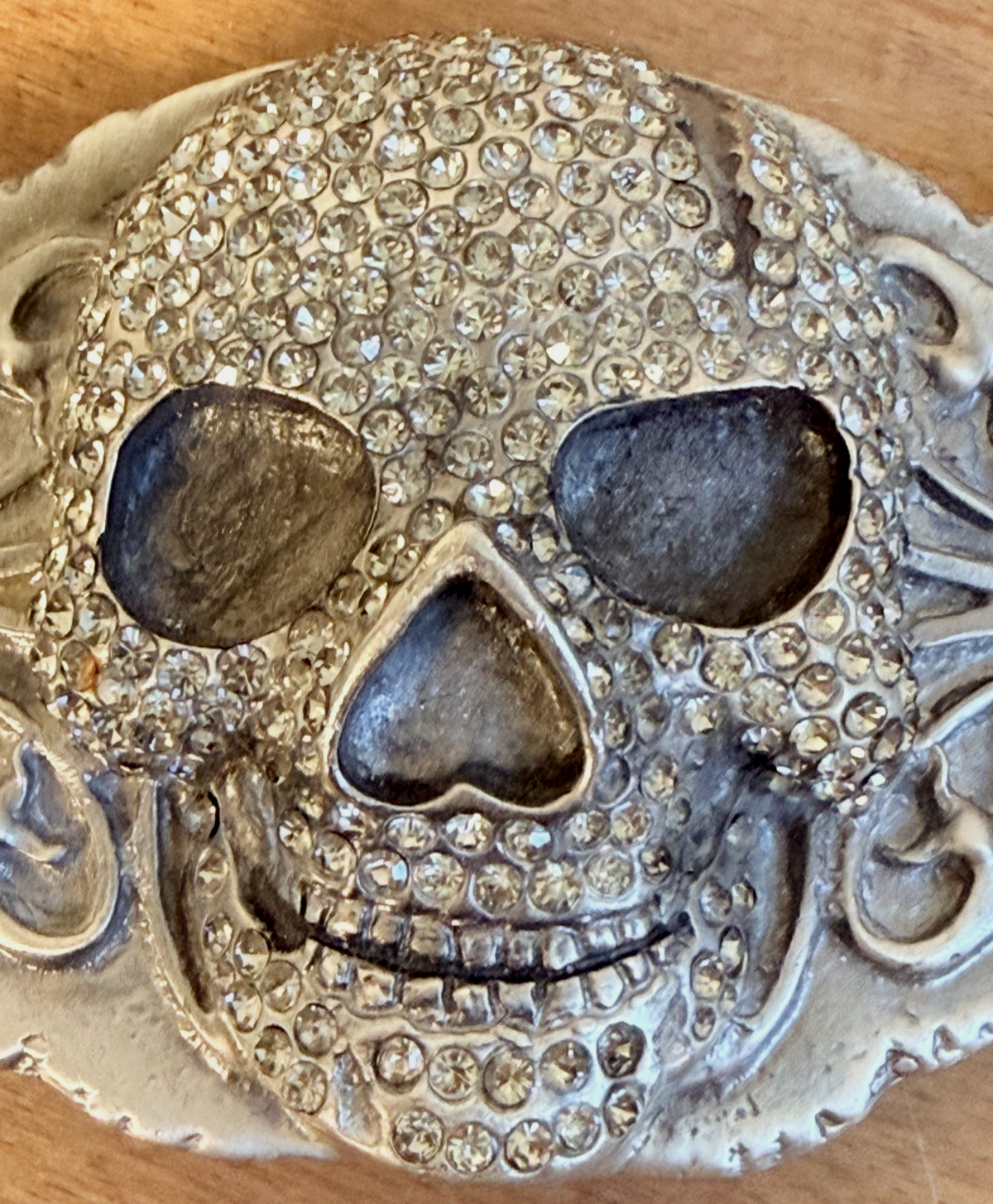 FREE SHP! Silver Dagger Belt Buckle Skull Metal Black Iridescent Rhinestones