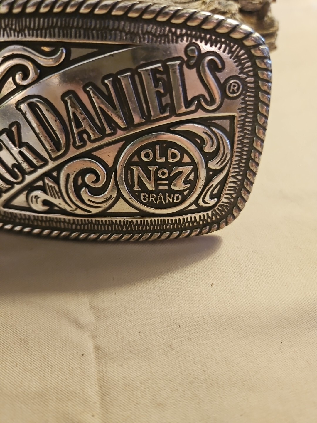 TC13138 Really Great Sha2005 **JACK DANIEL&rsquo;S OLD NO. 7 BRAND** BOOZE BELT BUCKLE
