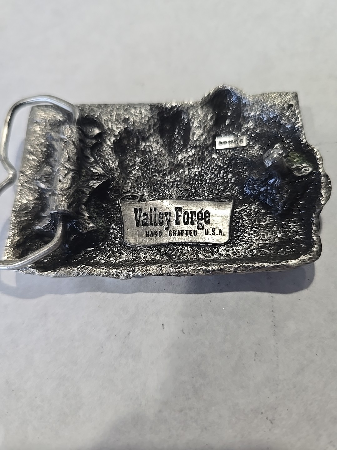 belt buckle