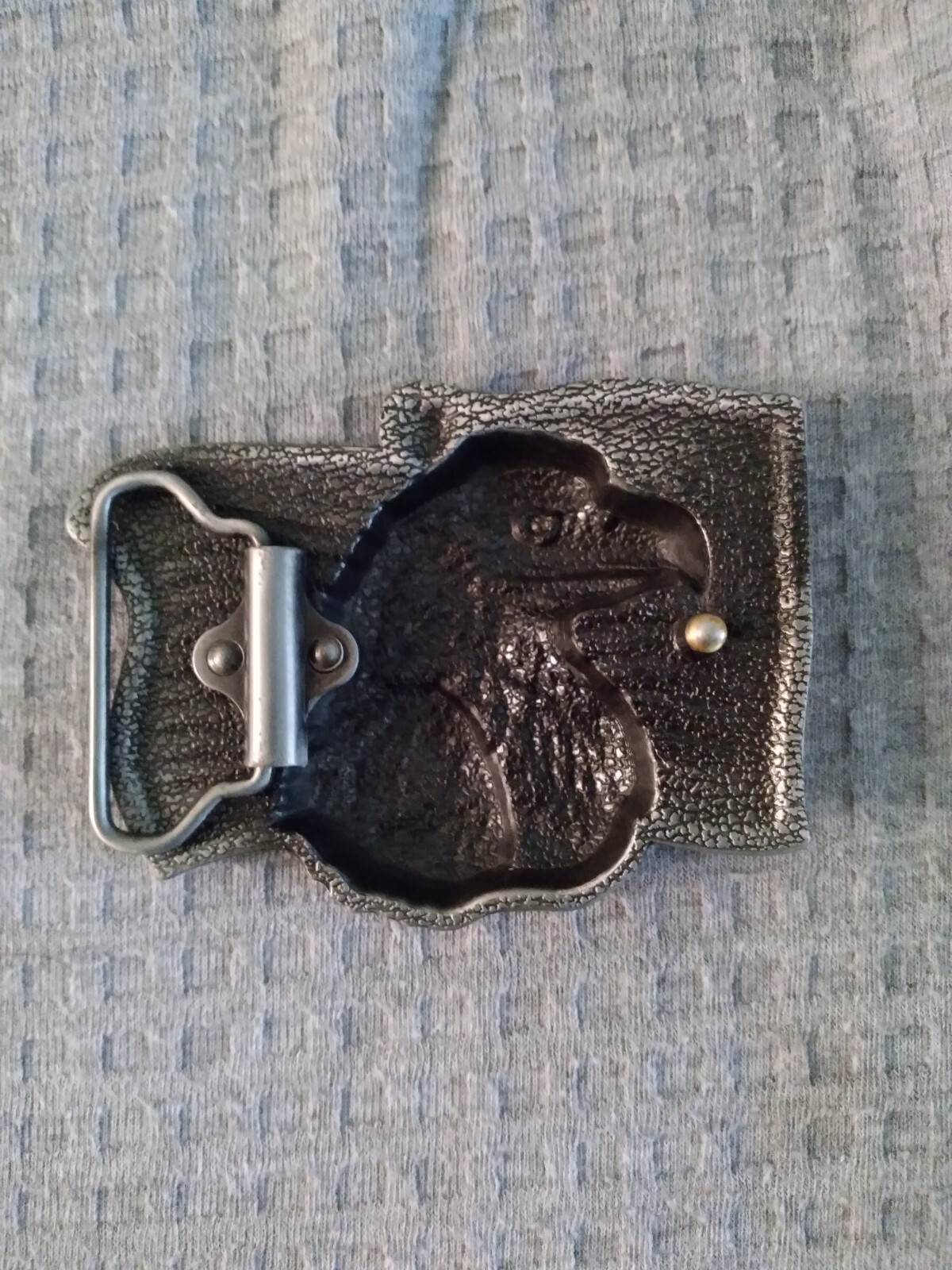 NEW SILVER BUCKLE WITH AN EAGLE AND THE AMERICAN FLAG BUCKLE ONLY