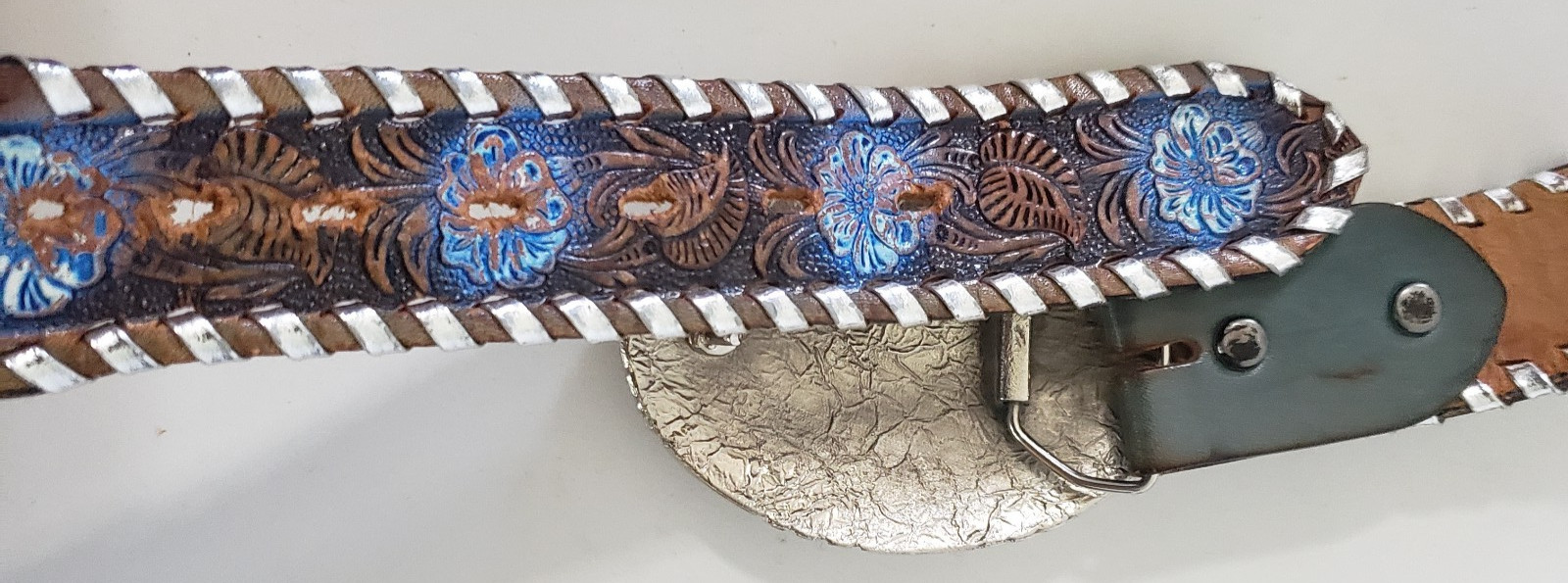 Silver Toned Metal Eagle Belt Buckle Leather Hand Tooled Belt Cowboy Rodeo READ