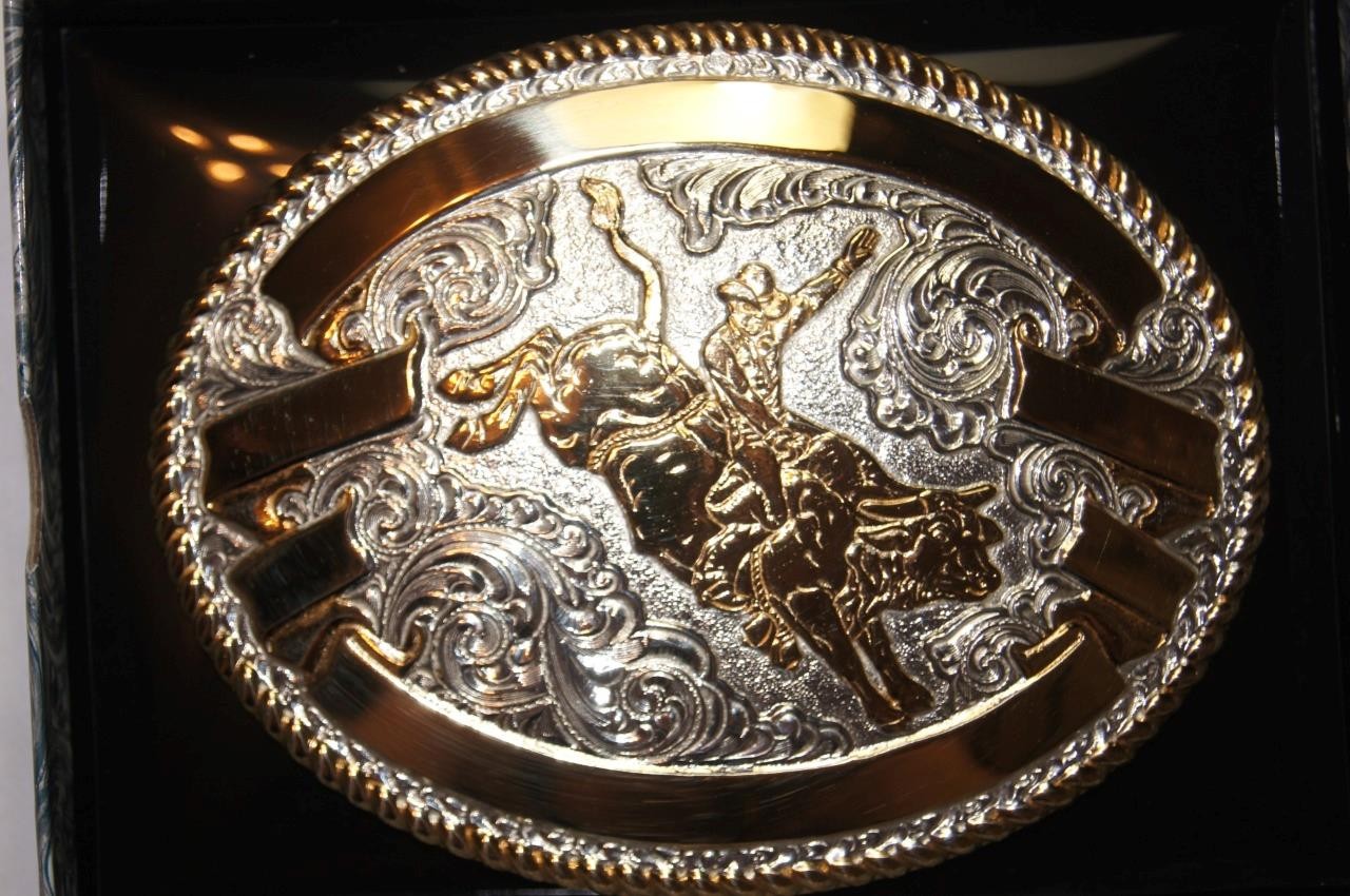 Crumrine M&F Western Oval BULL RIDER Belt Buckle c02084