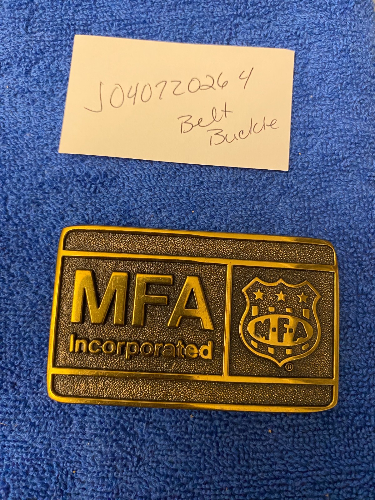 belt buckle