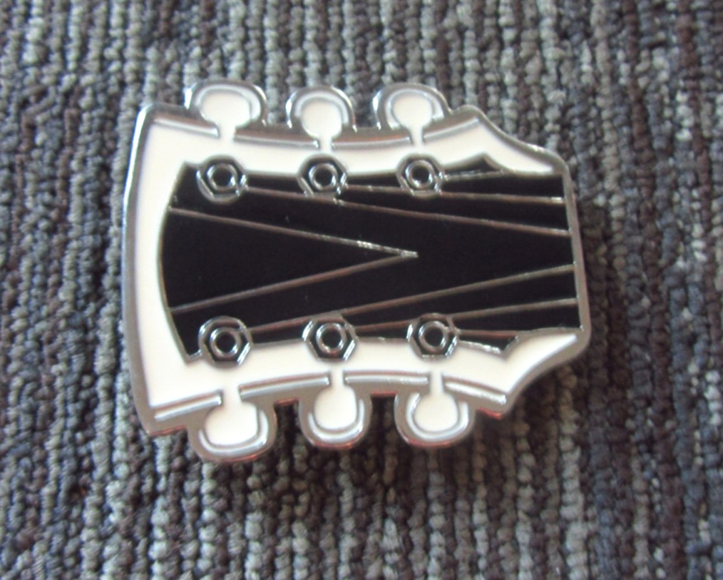 Vintage Black White Enamel Type Inlay Guitar Head Belt Buckle 3 1/2&Prime; X 3&Prime; VGUC
