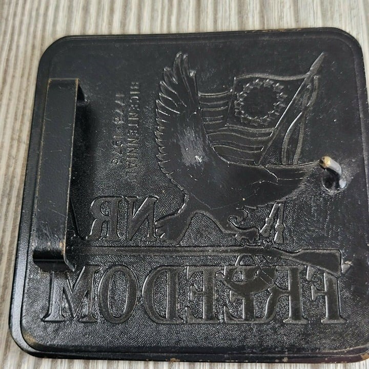 NRA Belt Buckle Bronze Freedom Bicentennial 1776 Eagle Flag Musket Western Rodeo